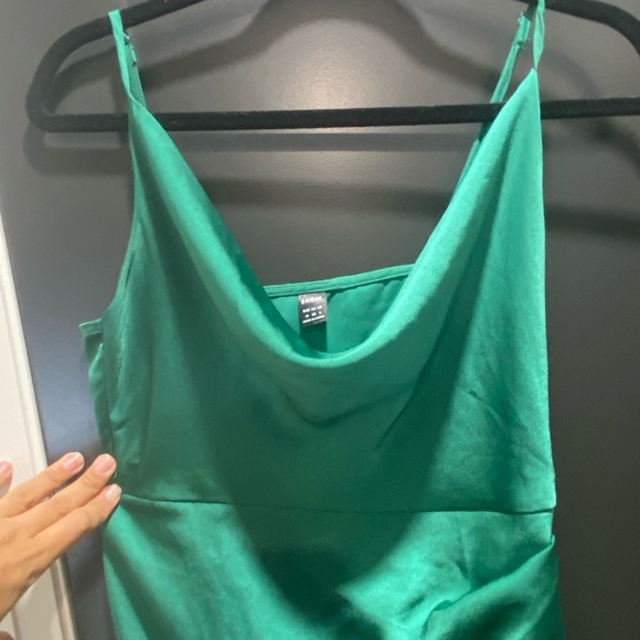 Green guest dress - SHEIN size M - Picture 2 of 5